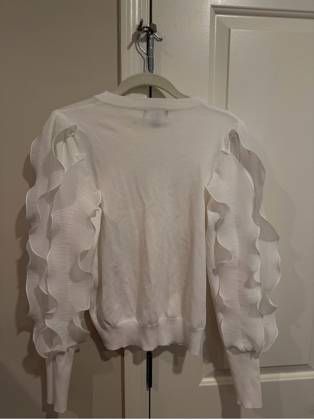 White Puff-Sleeve Ruffle Top - Picture 3 of 4